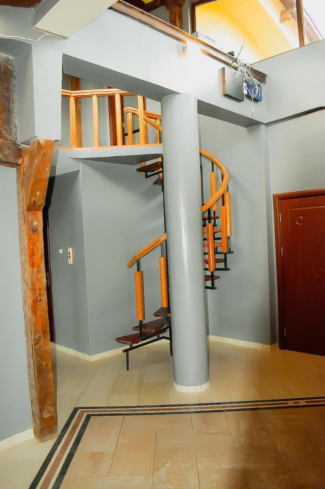 Casafamiglia Villa Prolesha Luaran gambar